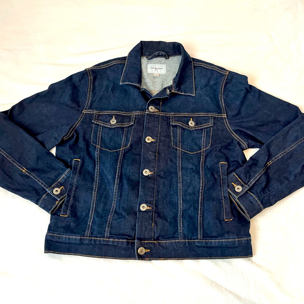 Men’s large dark denim jacket